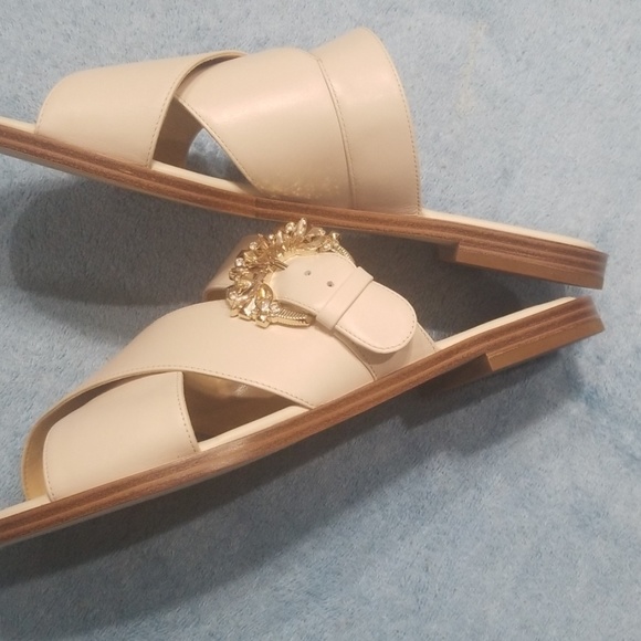 MICHAEL KORS SANDALS - Picture 7 of 8